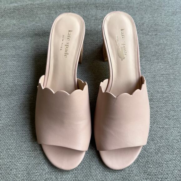 Kate Spade Warren Scalloped Slip On Leather Heels Sandals Pale Pink Sz 6.5 - Picture 3 of 11